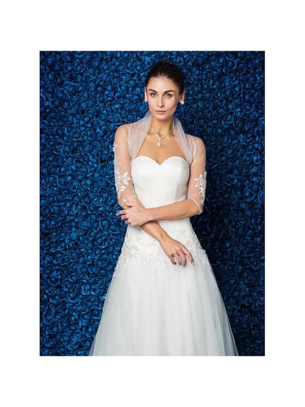 Abito da Sposa Economico Online in Tulle con Corpetto fasciante sui fianchi ricamato