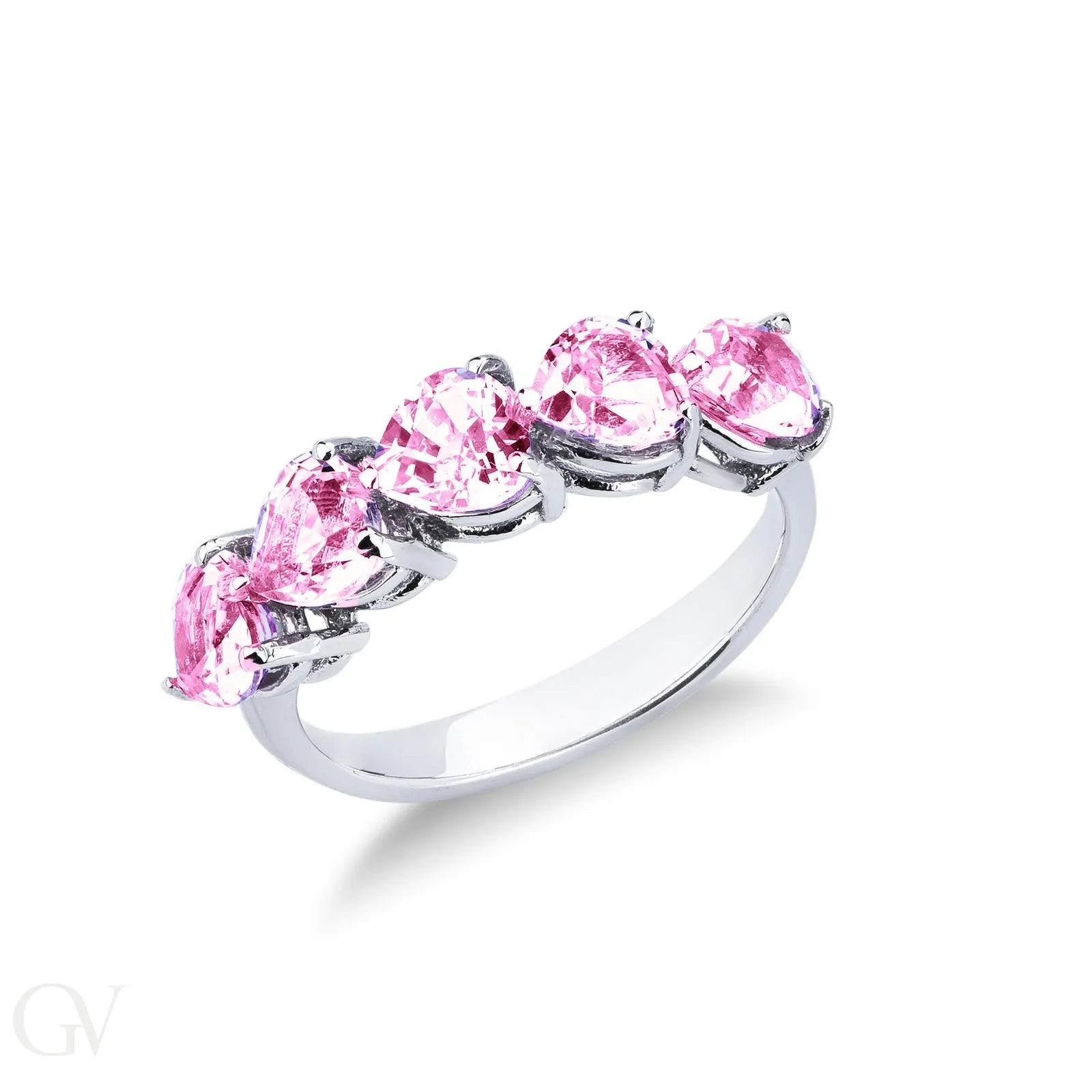 Anello in oro bianco 18k con zaffiri rosa taglio cuore di circa 5x5 mm.