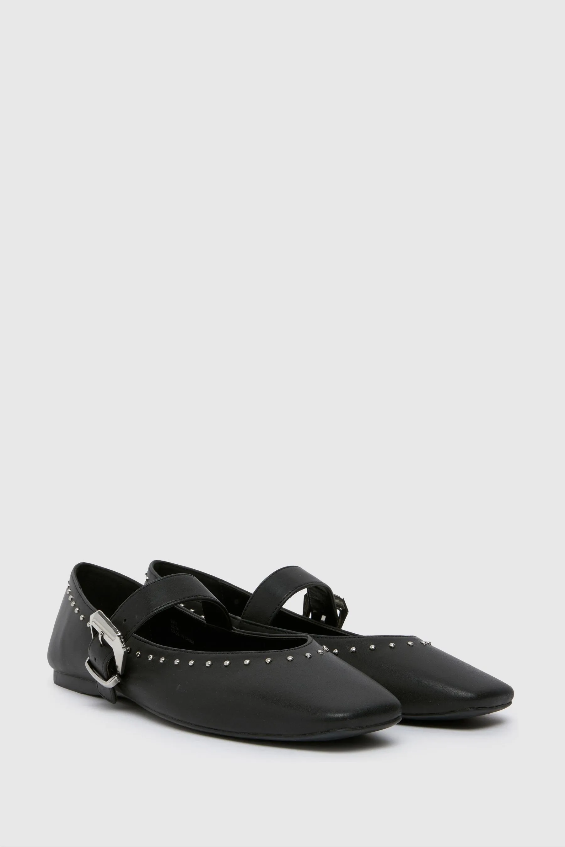 Schuh - Lucy - Nero con borchie - Ballerine